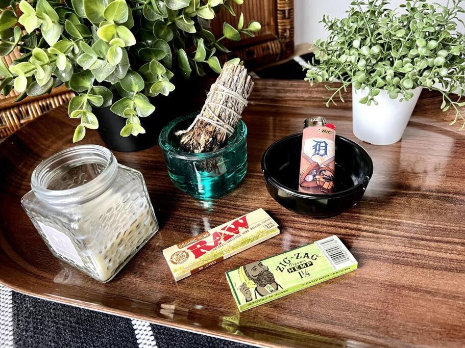 420 Friendly Boho Loft Downtown King Suite Free Parking 디트로이트 외부 사진